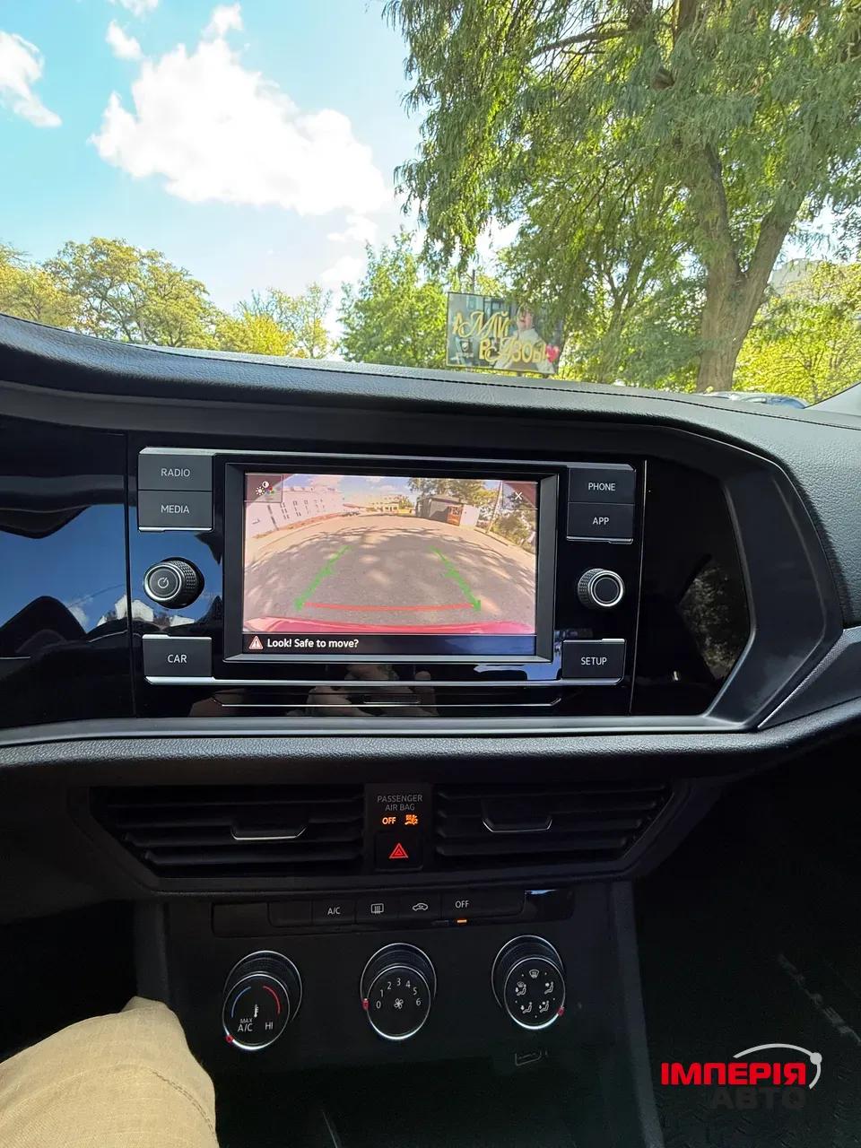 Volkswagen Jetta - фото 23