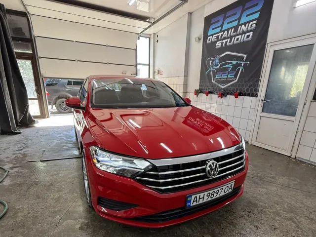 Volkswagen Jetta - фото 2