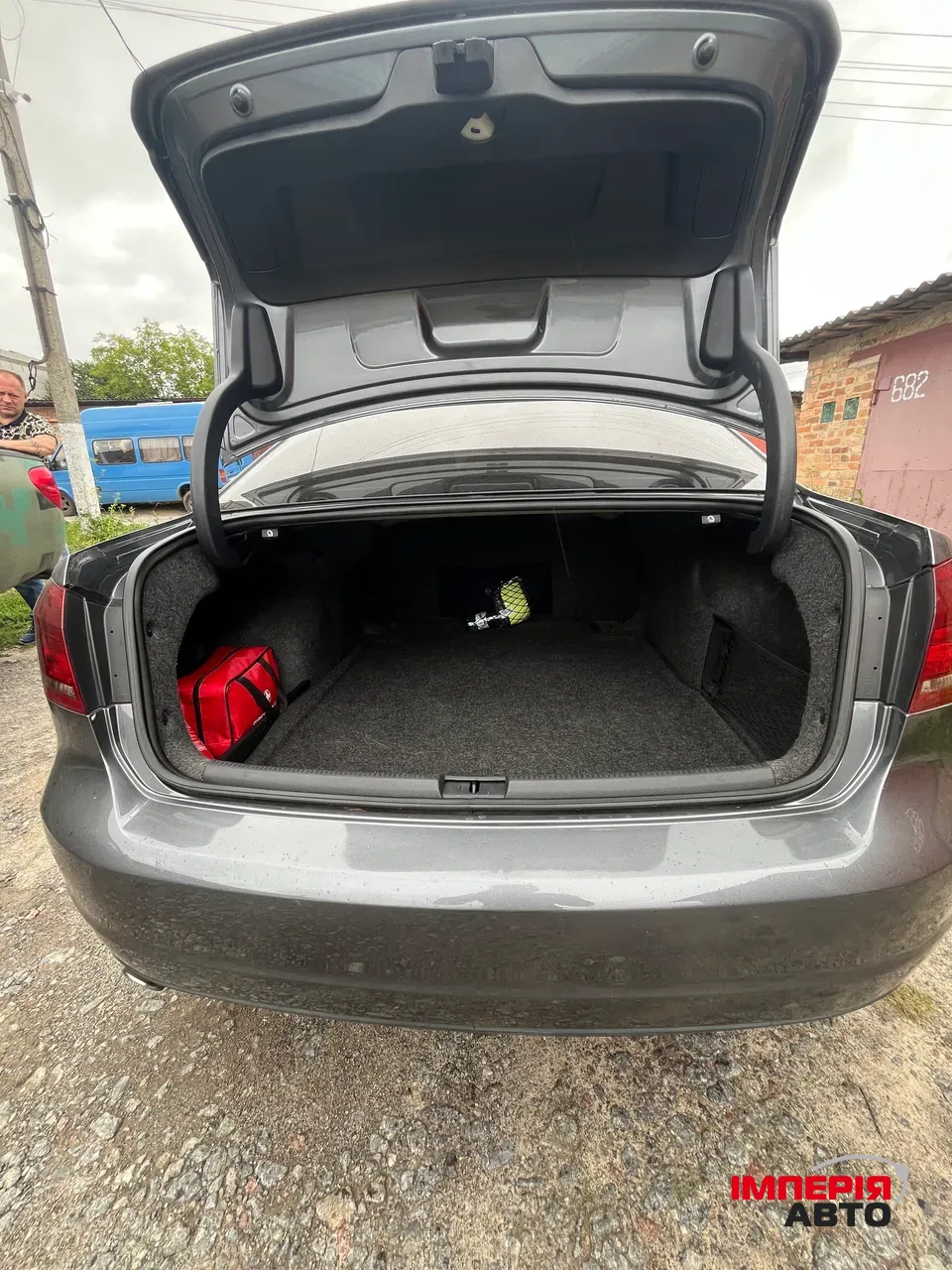 Volkswagen Passat - фото 8