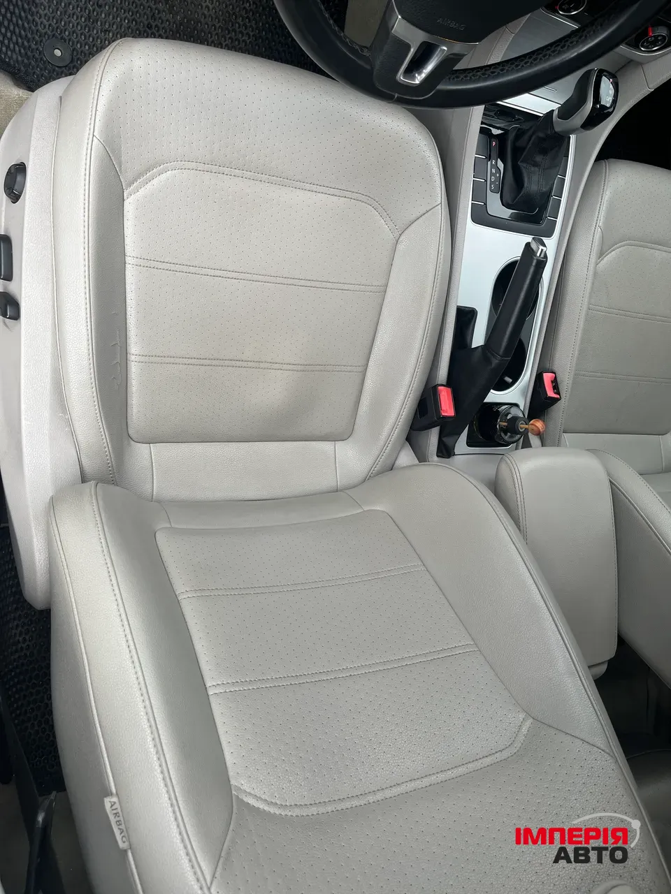 Volkswagen Passat - фото 15