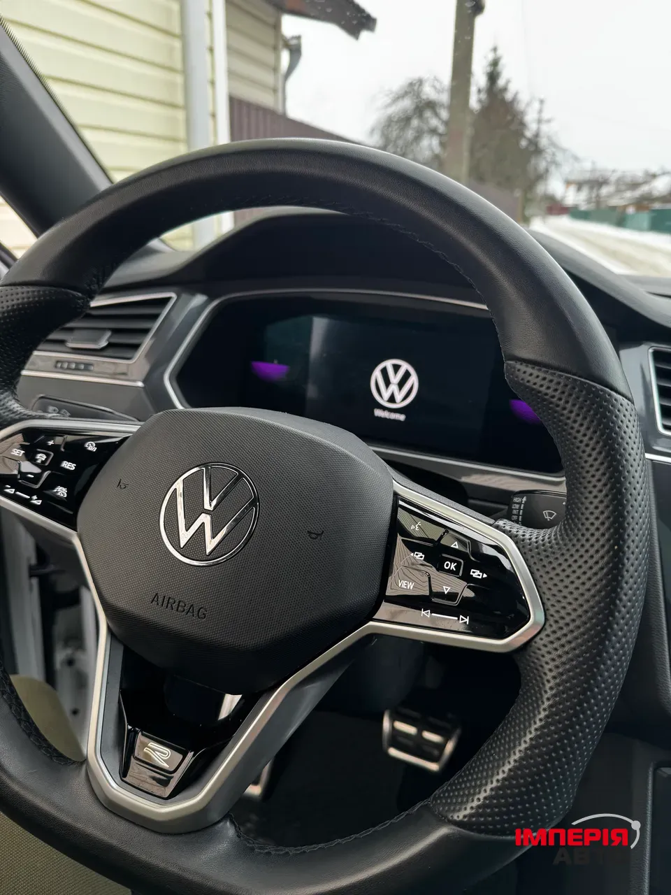 Volkswagen Tiguan - фото 16