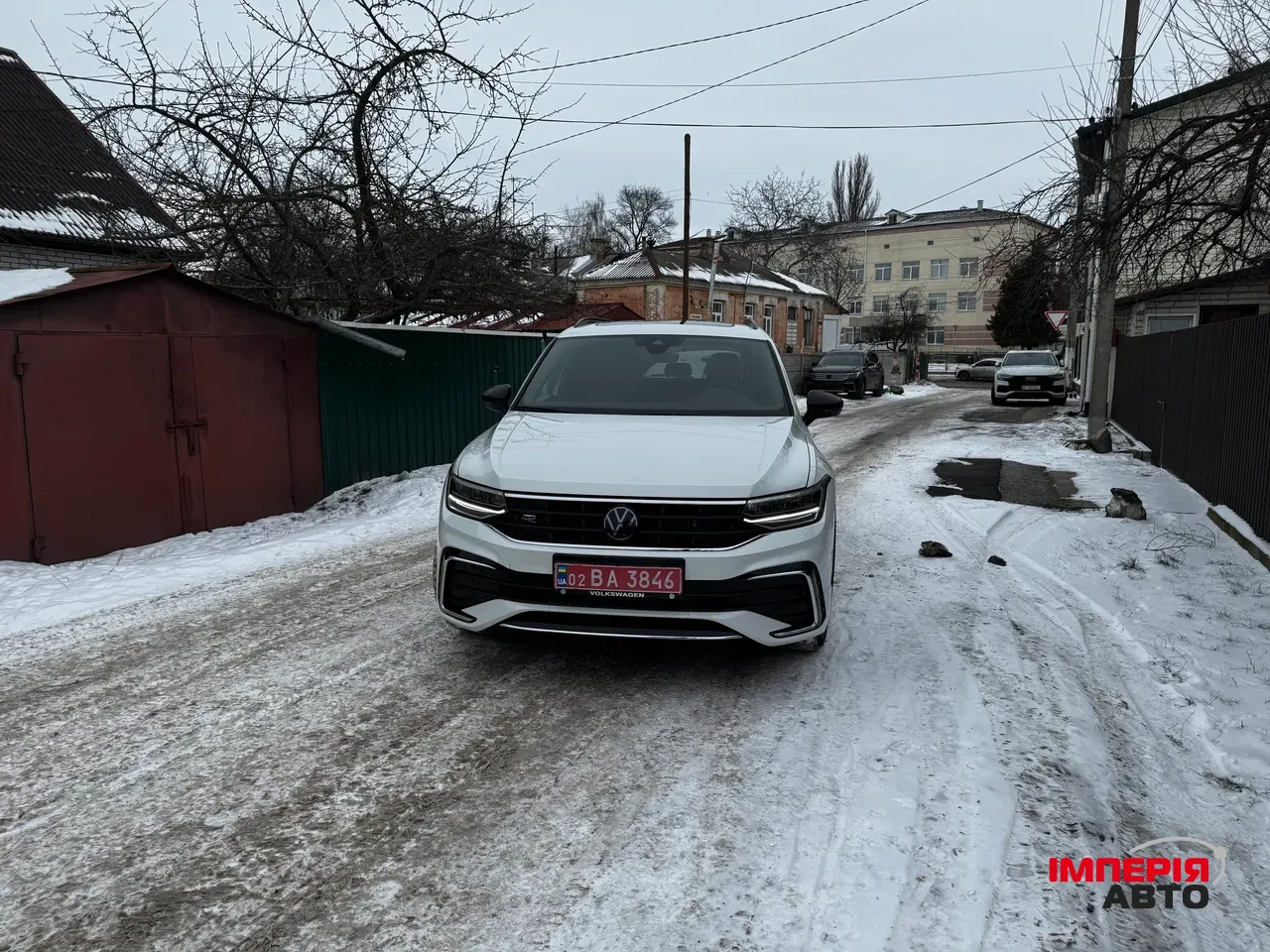 Volkswagen Tiguan - фото 2