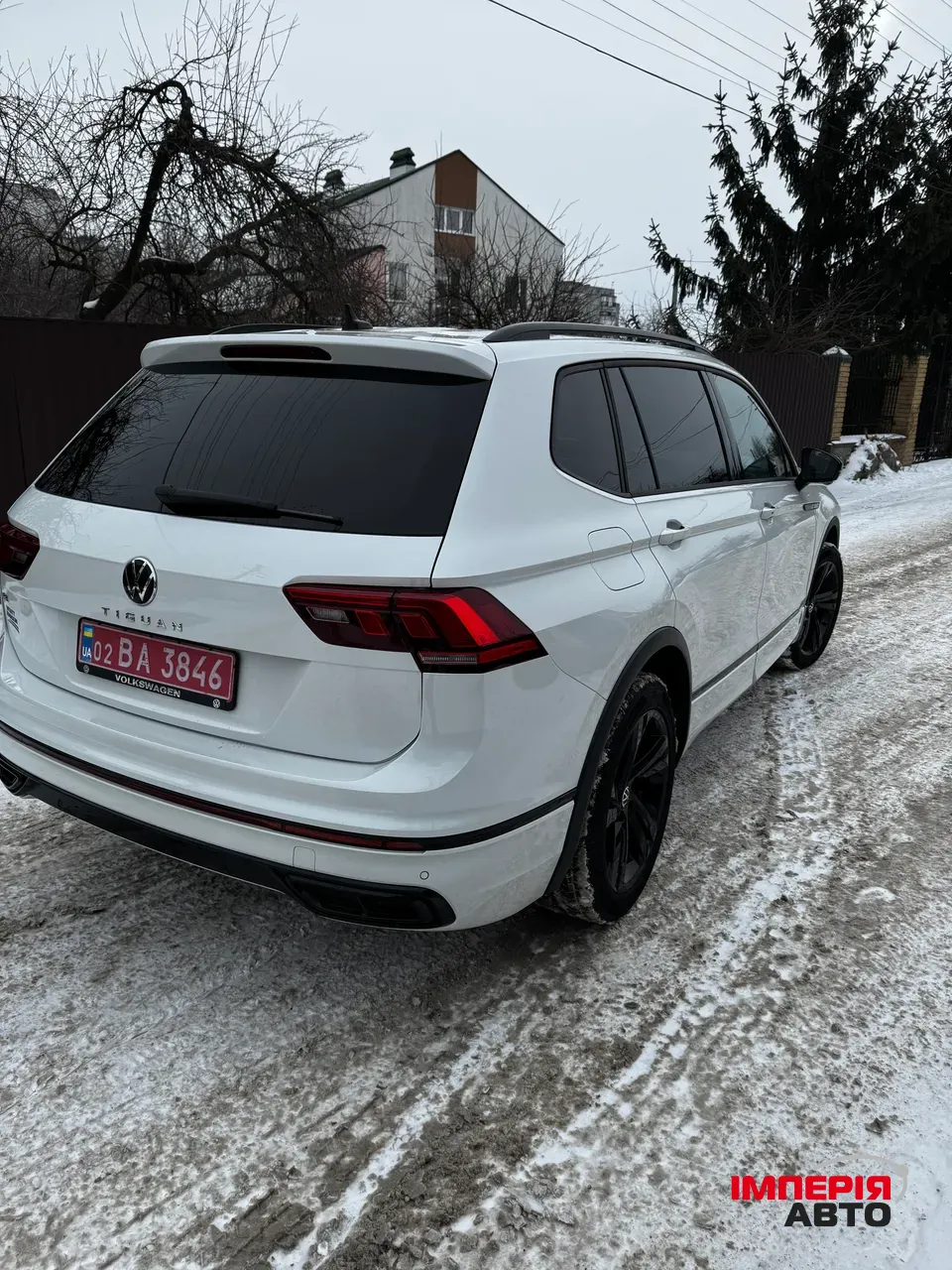 Volkswagen Tiguan - фото 7