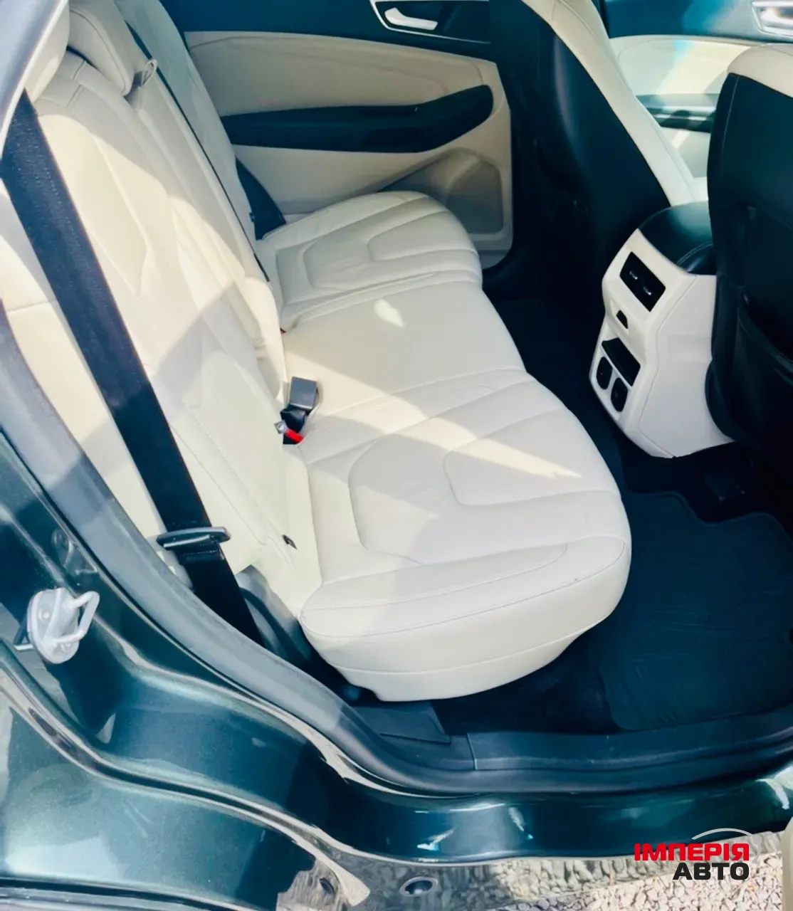 Ford Edge - фото 16