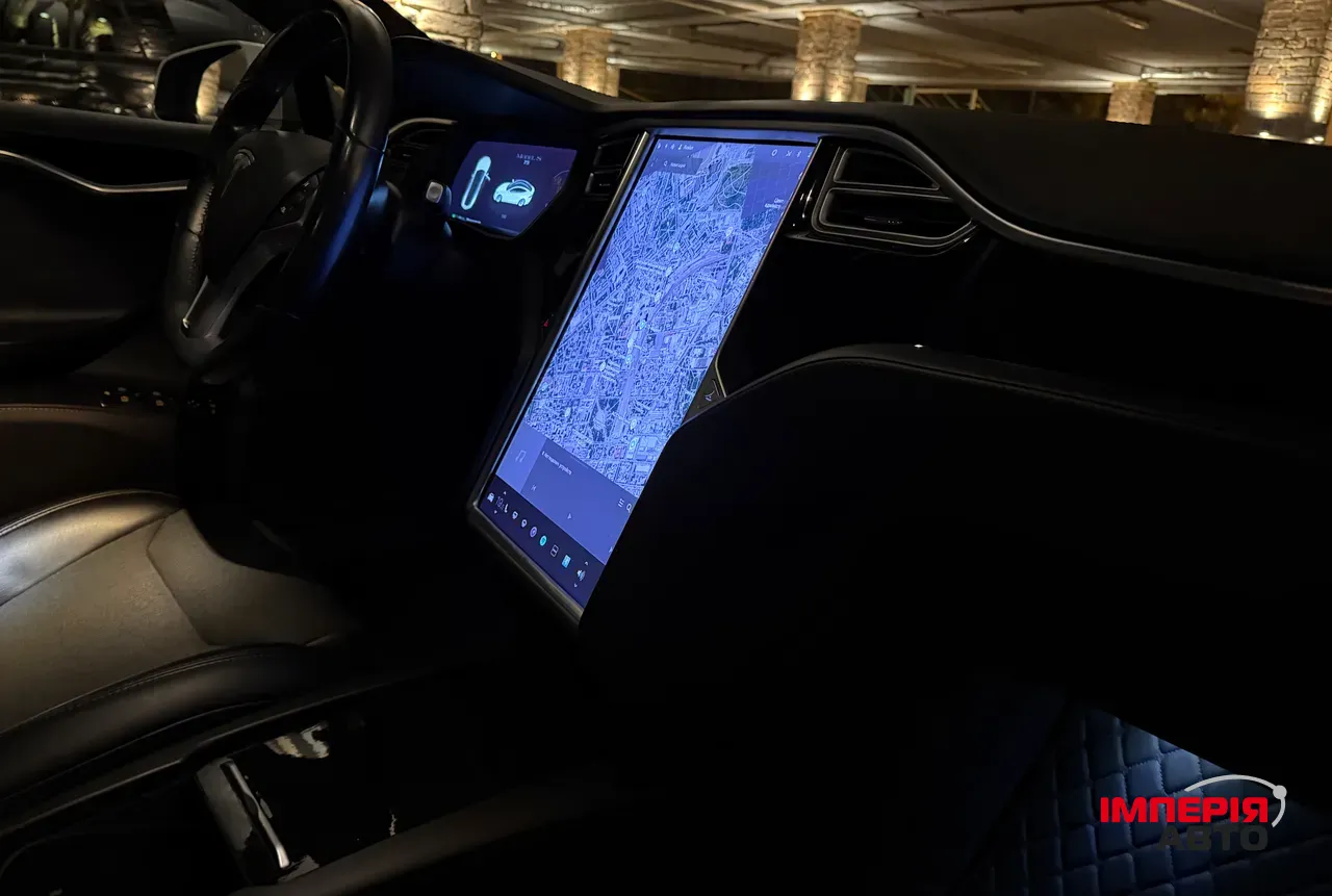 Tesla Model S - фото 19