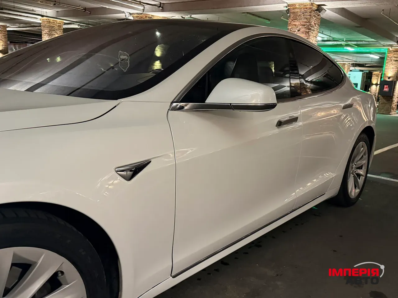 Tesla Model S - фото 9