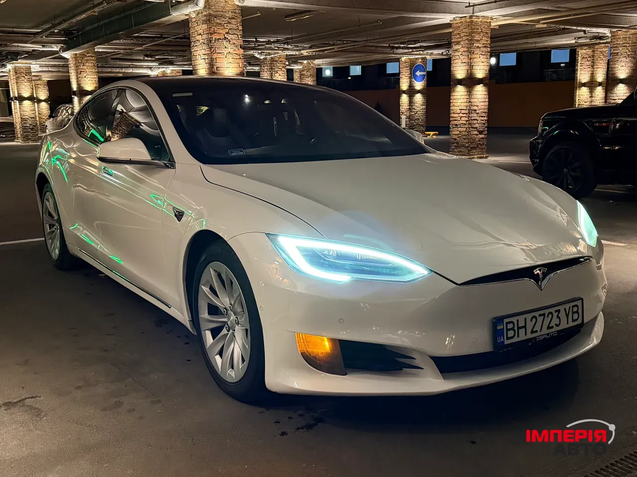 Tesla Model S - фото 2