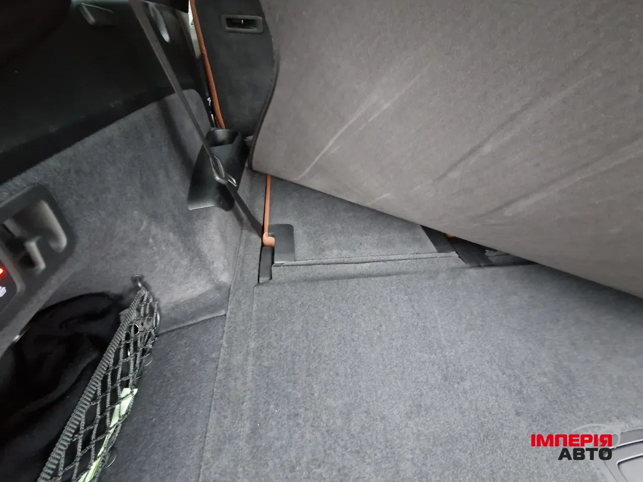 Audi Q7 - фото 39