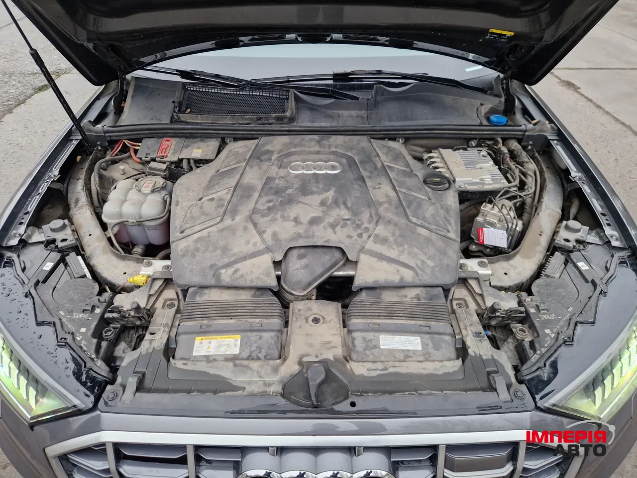 Audi Q7 - фото 42