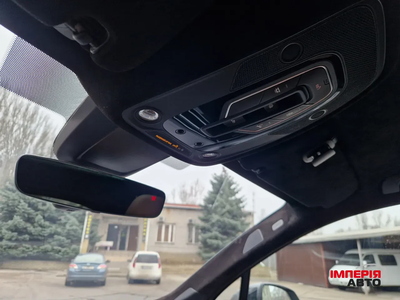 Audi Q7 - фото 28