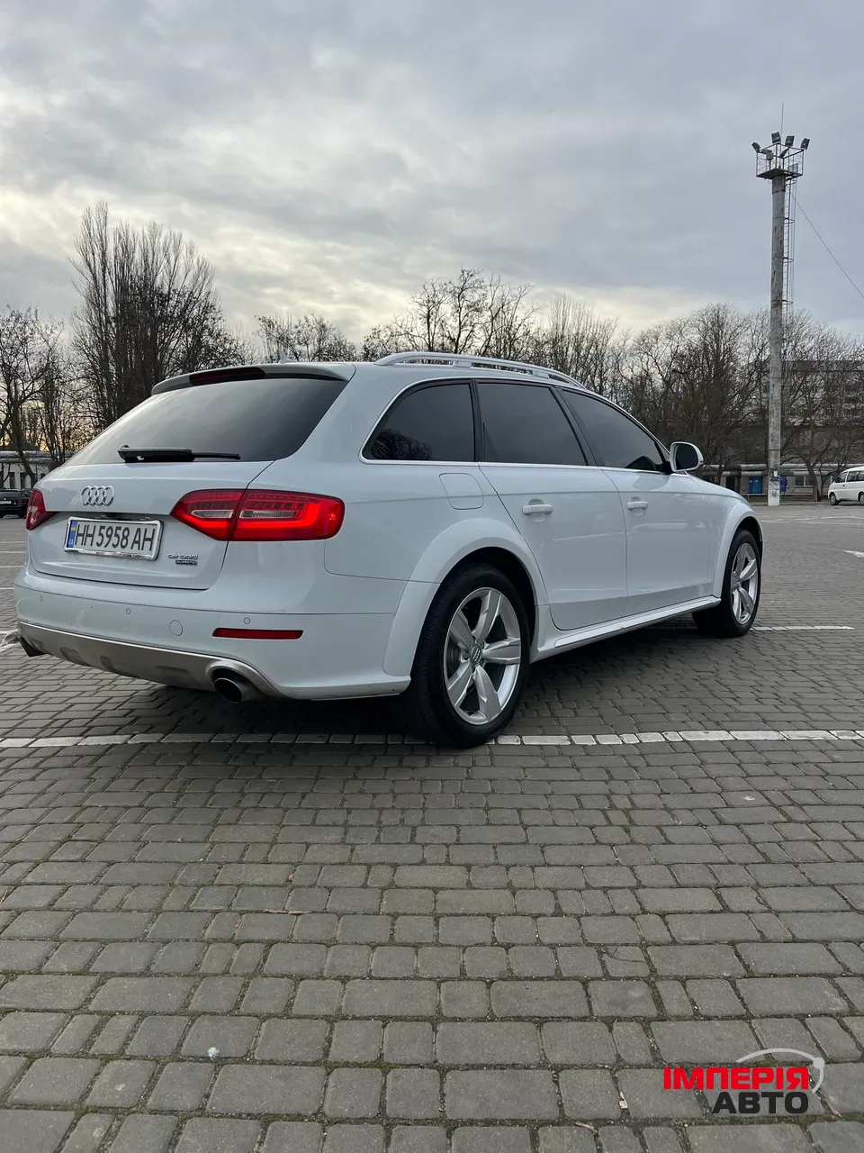 Audi A4 allroad - фото 5