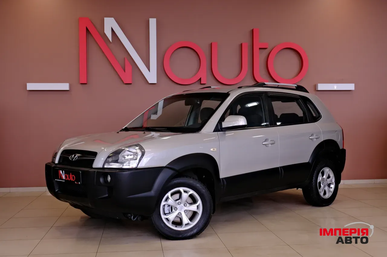 Hyundai Tucson - фото 1