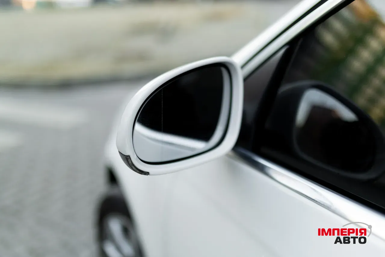 Volkswagen Golf - фото 15