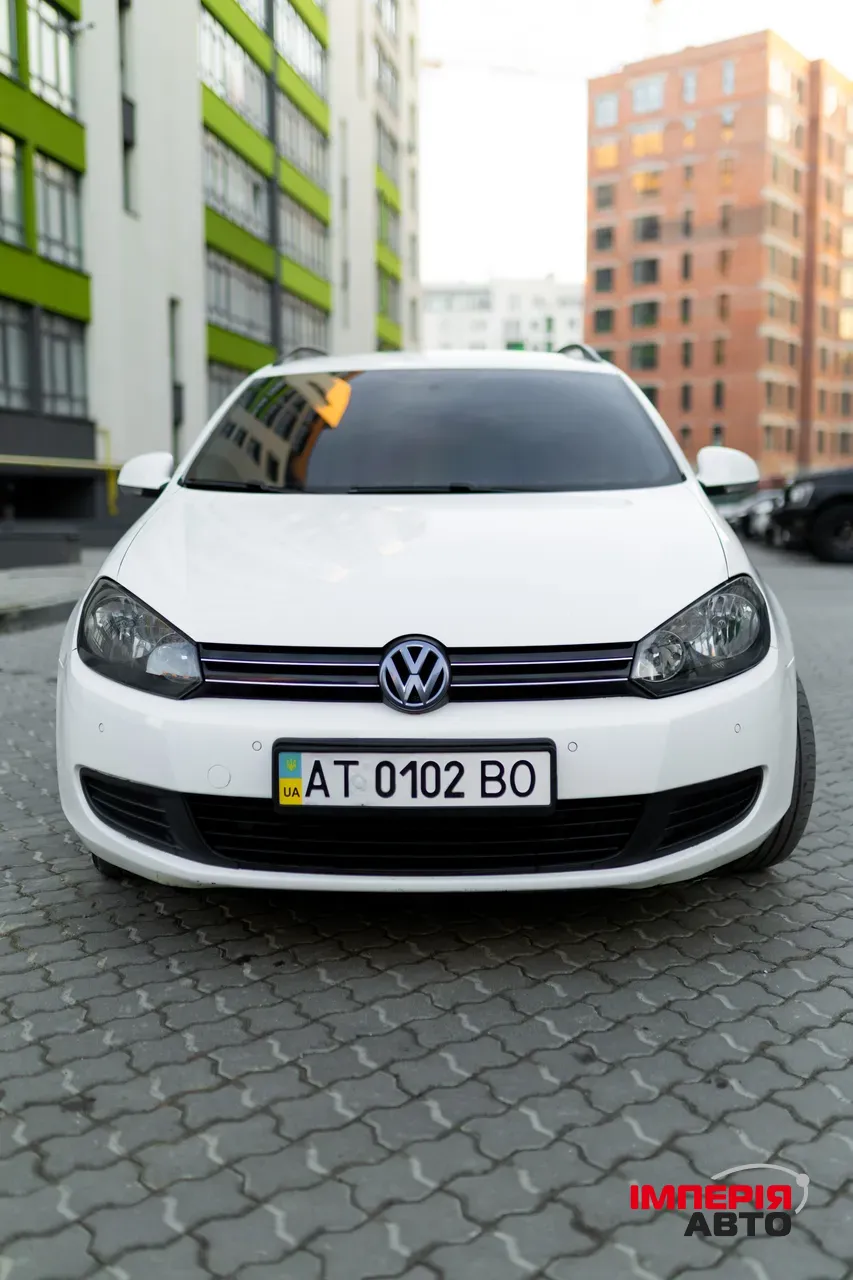 Volkswagen Golf - фото 4