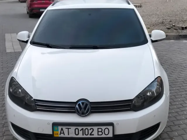 Volkswagen Golf - фото 2