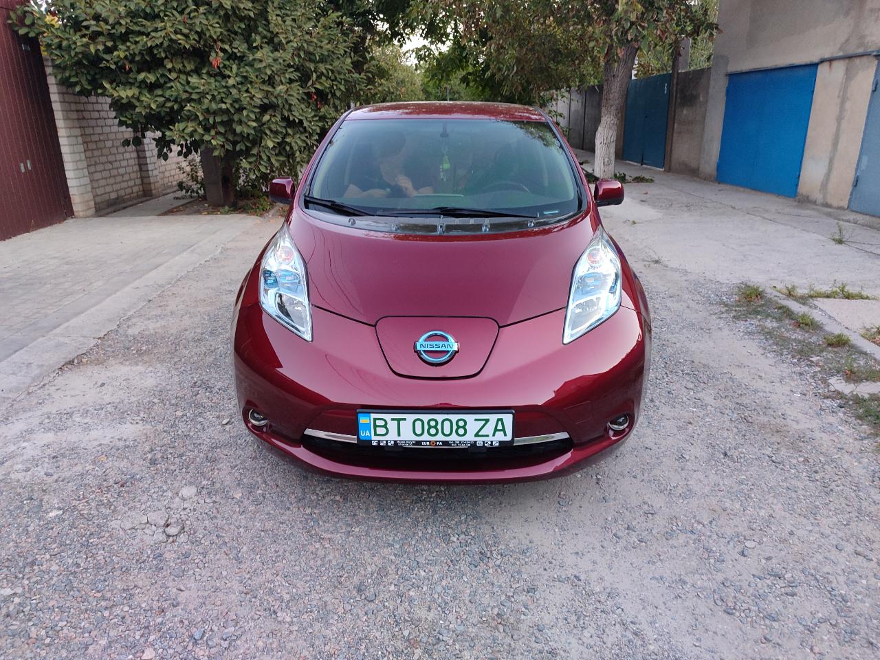 Nissan Leaf - фото 8