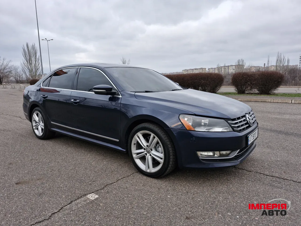 Volkswagen Passat - фото 1