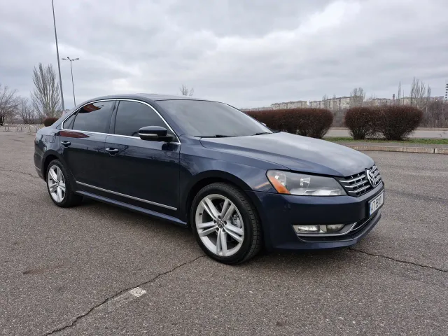 Volkswagen Passat - фото 1