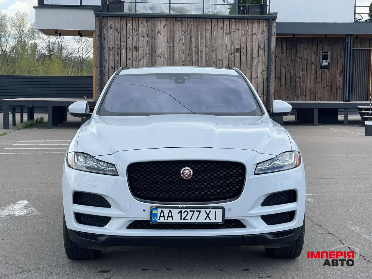 Jaguar F-Pace - фото 4
