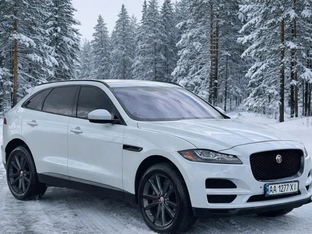 Jaguar F-Pace - фото 2