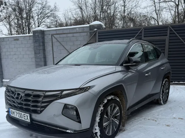 Hyundai Tucson - фото 1