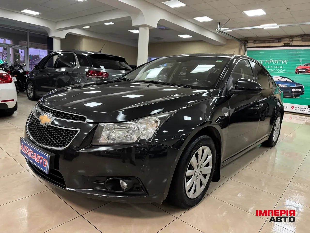Chevrolet Cruze - фото 1