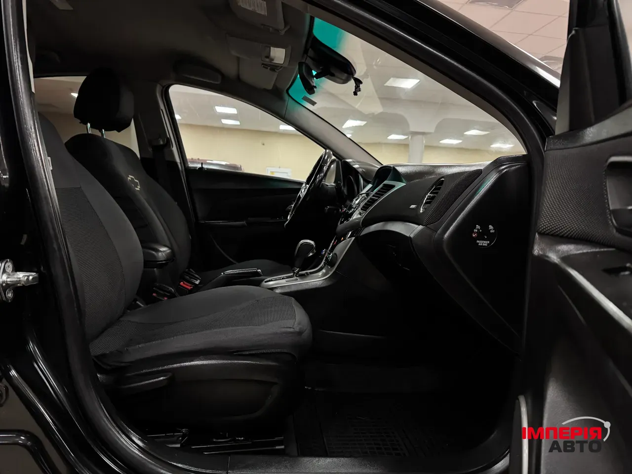 Chevrolet Cruze - фото 6