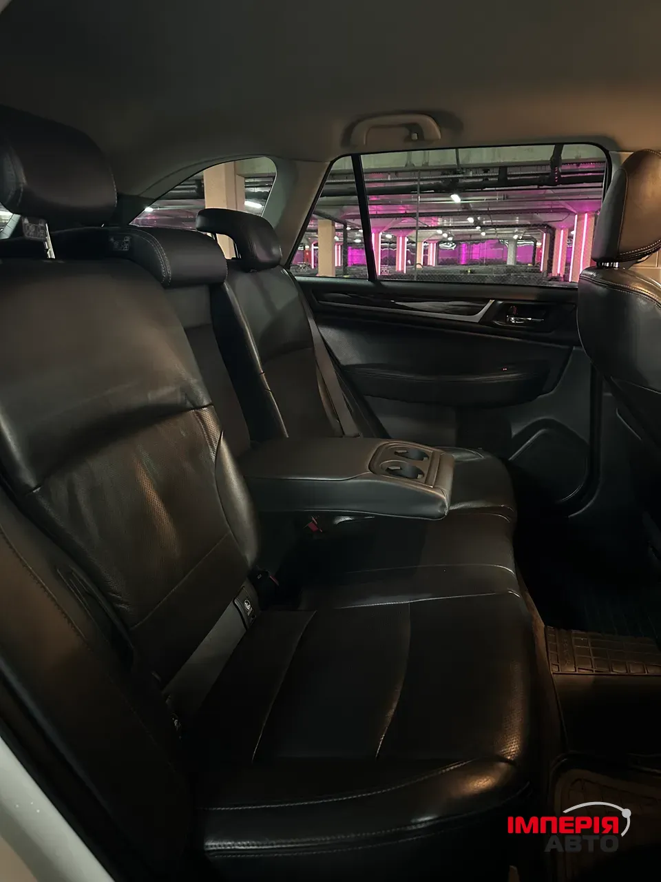 Subaru Outback - фото 10