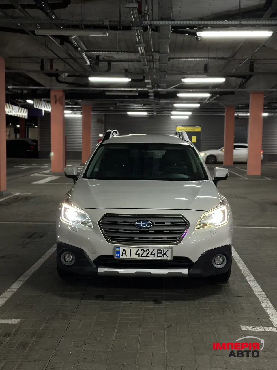 Subaru Outback - фото 2