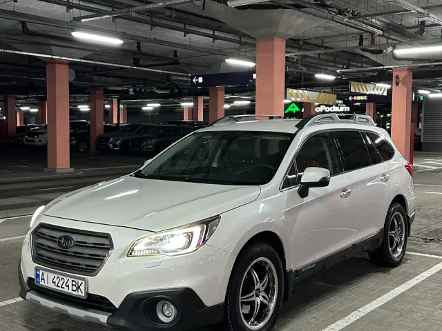 Subaru Outback - фото 1