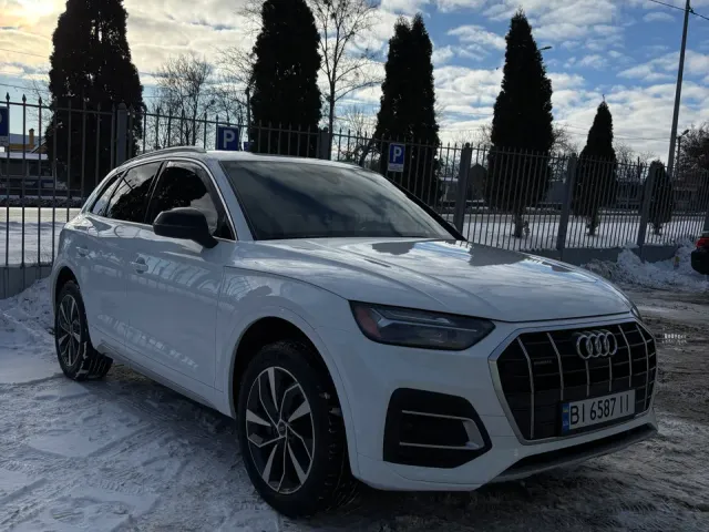 Audi Q5 - фото 4