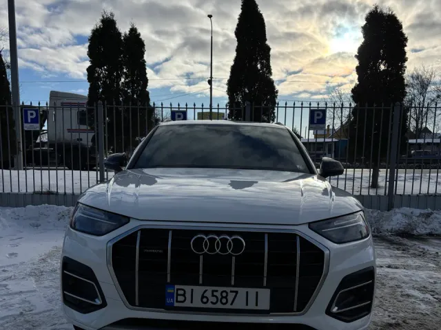 Audi Q5 - фото 5