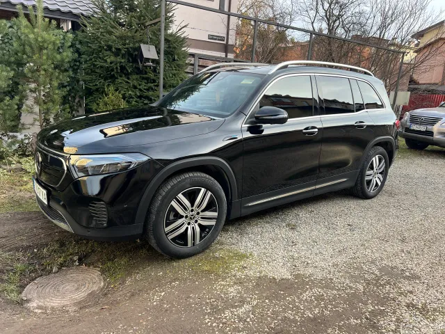 Mercedes-Benz EQB - фото 2