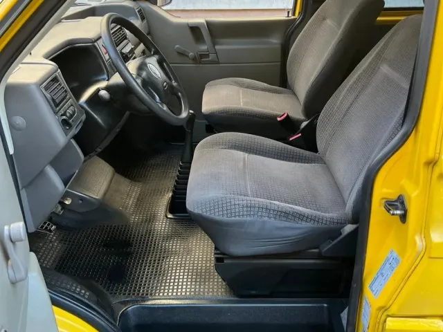 Volkswagen Transporter - фото 3