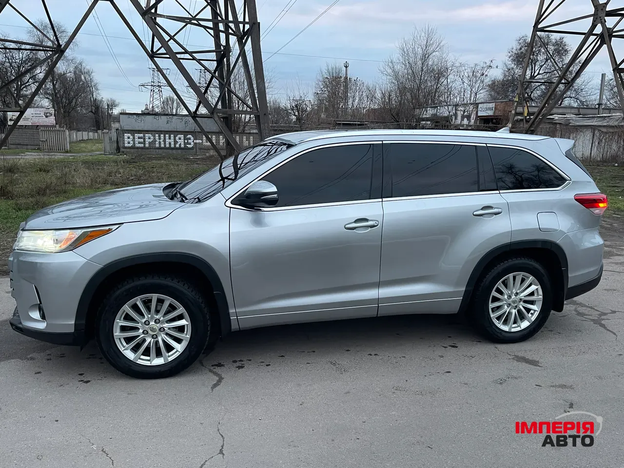 Toyota Highlander - фото 5