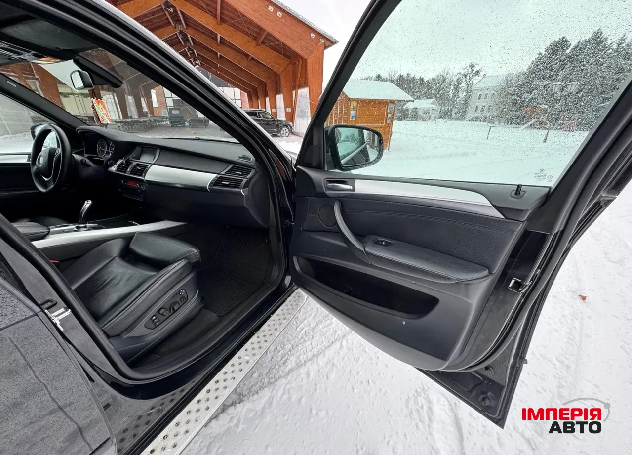 BMW X5 - фото 6
