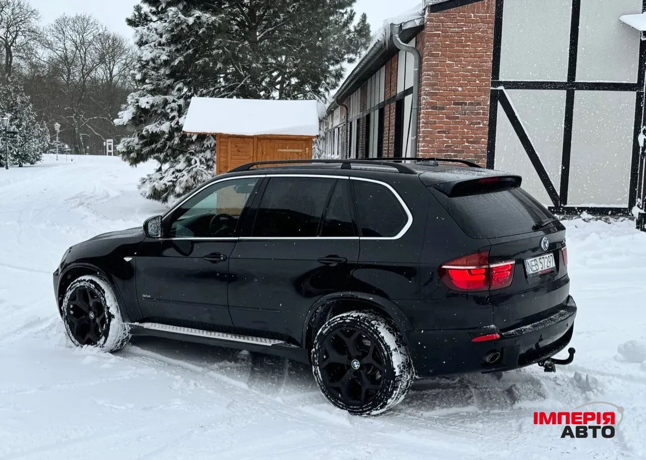 BMW X5 - фото 16
