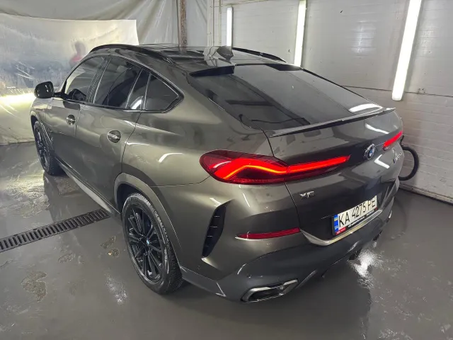 BMW X6 - фото 2