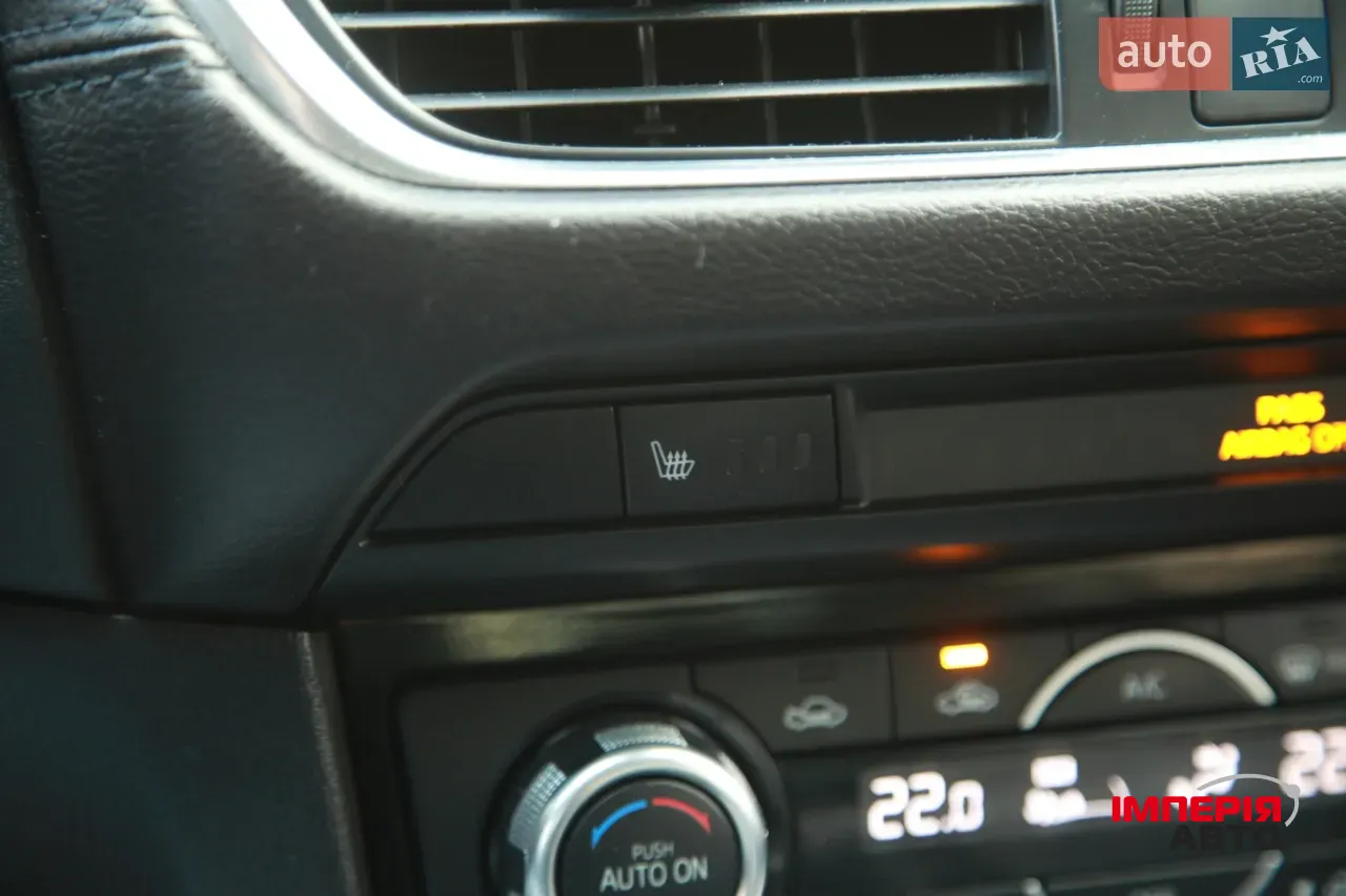 Mazda 6 - фото 12