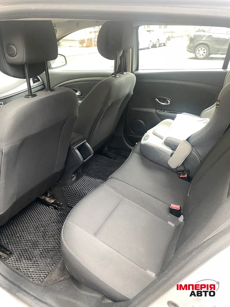 Renault Megane - фото 14