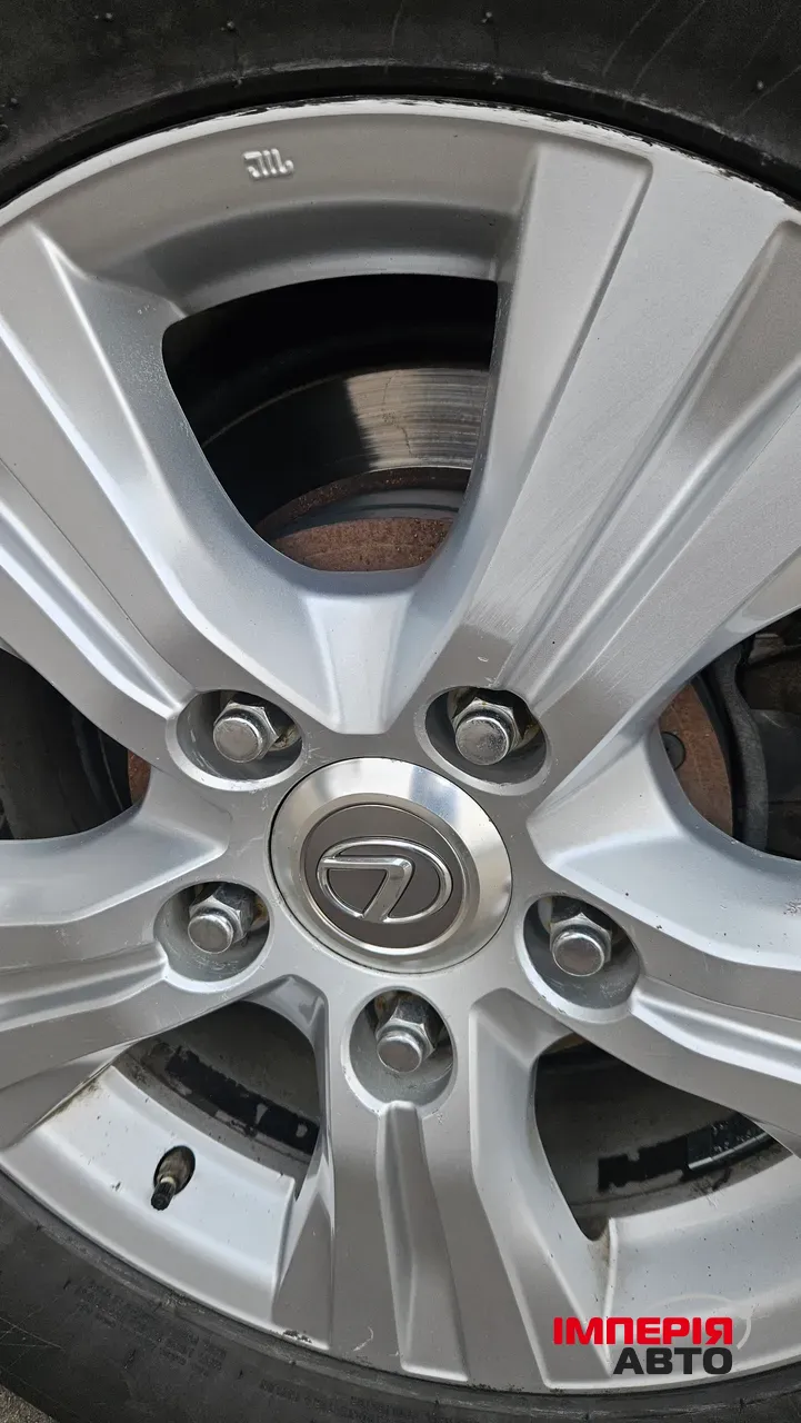 Lexus LX - фото 8