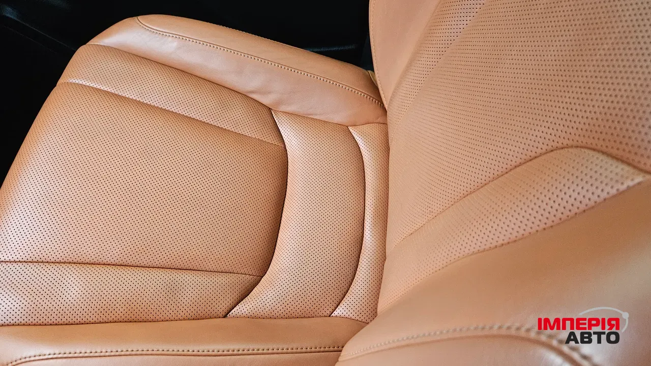 Lexus LX - фото 17