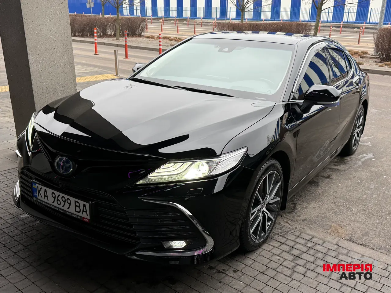 Toyota Camry - фото 6