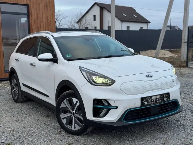 Kia Niro - фото 2