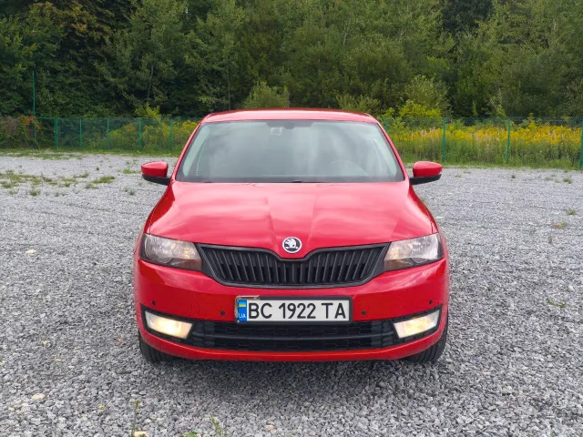Skoda Rapid - фото 2