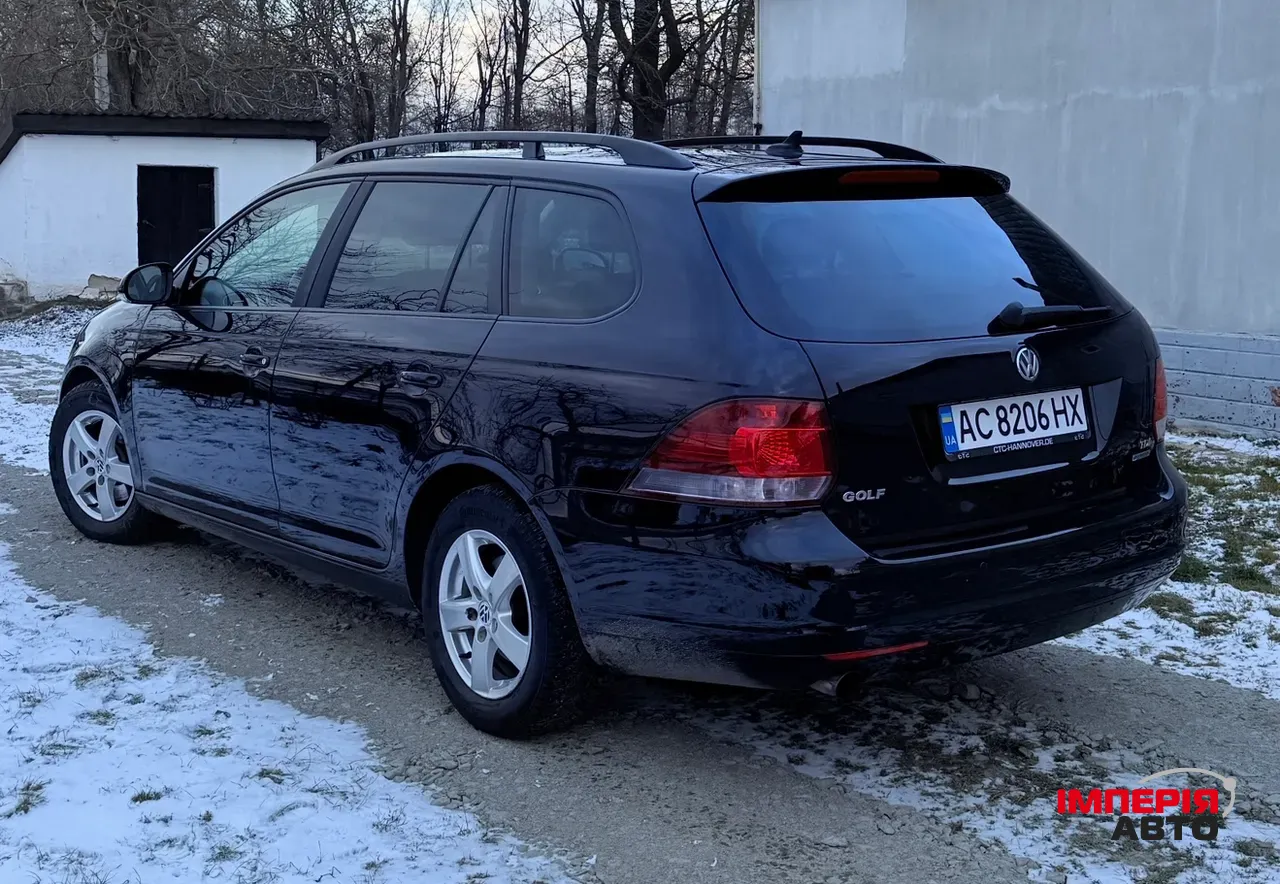 Volkswagen Golf - фото 5