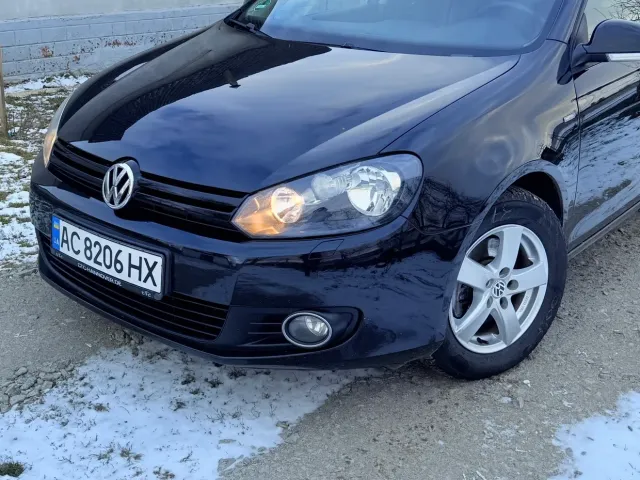 Volkswagen Golf - фото 4