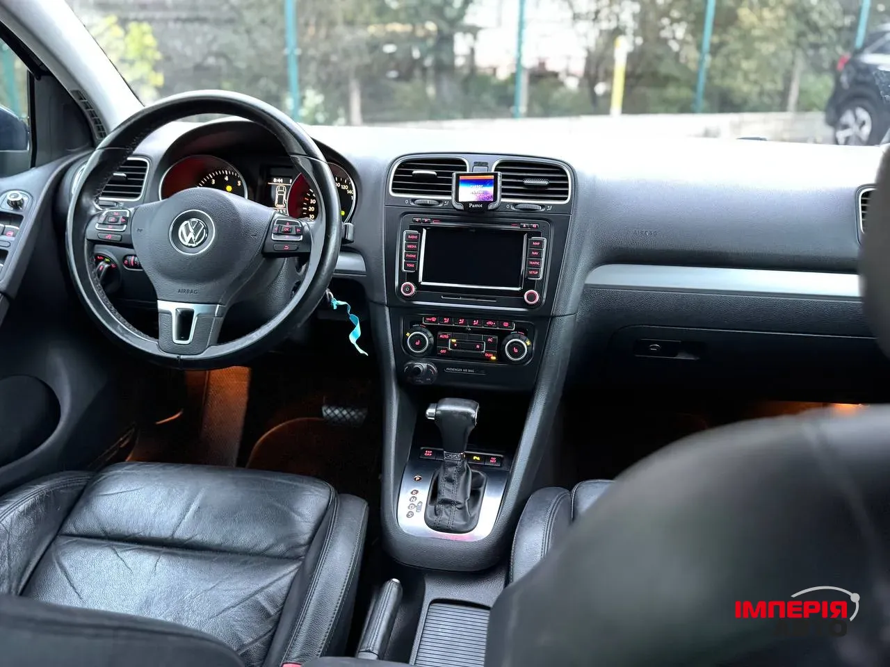 Volkswagen Golf - фото 5