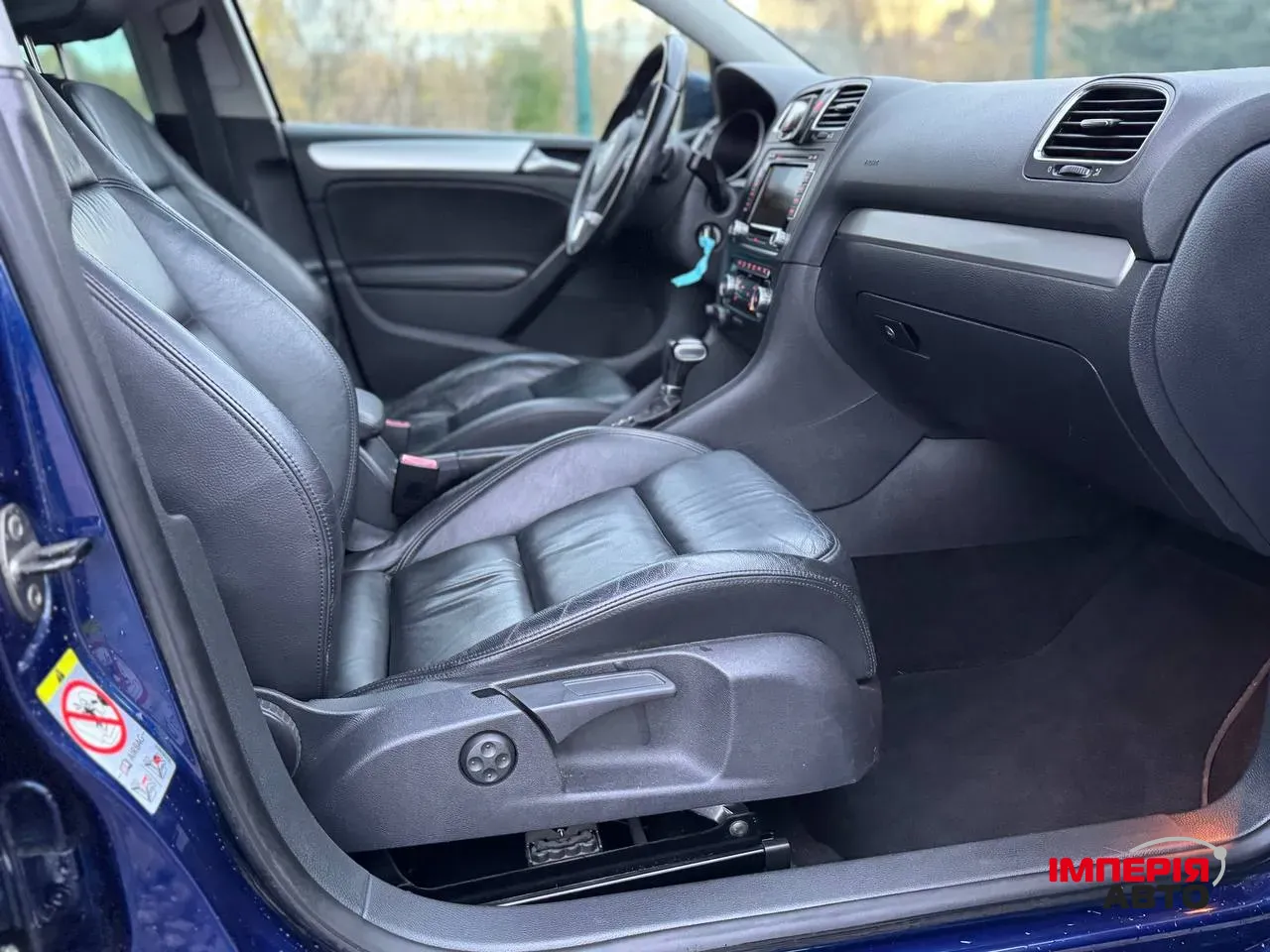 Volkswagen Golf - фото 6