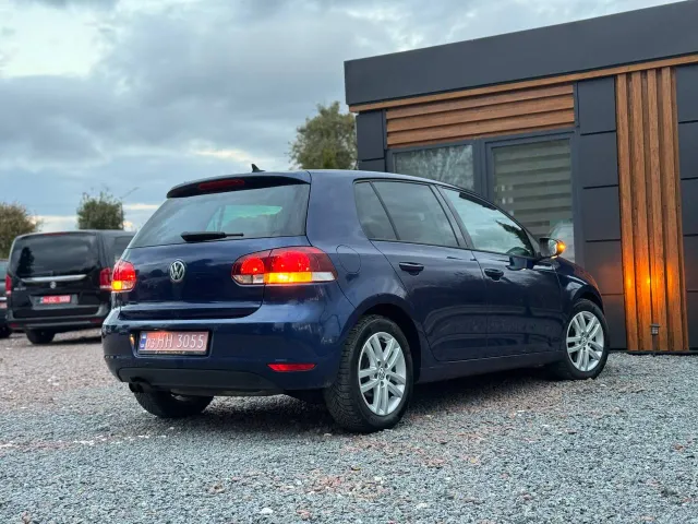 Volkswagen Golf - фото 3